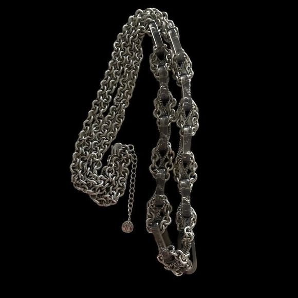 Talbots Opera Length Silver Tone Chain Lucite Necklace Classic Style - Picture 2 of 6